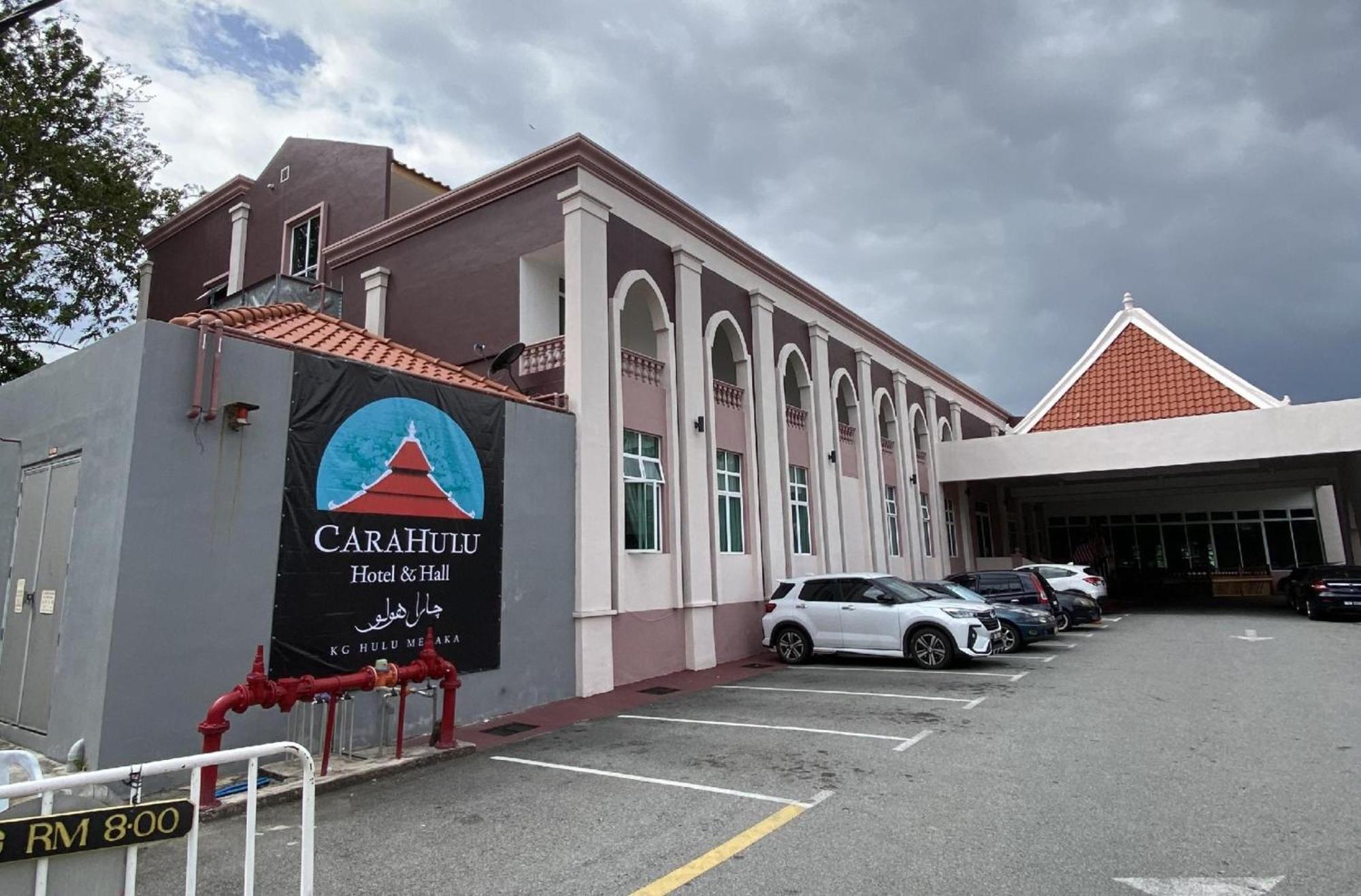 Capital O 90756 Cara Hulu Hotel Malacca Exterior foto